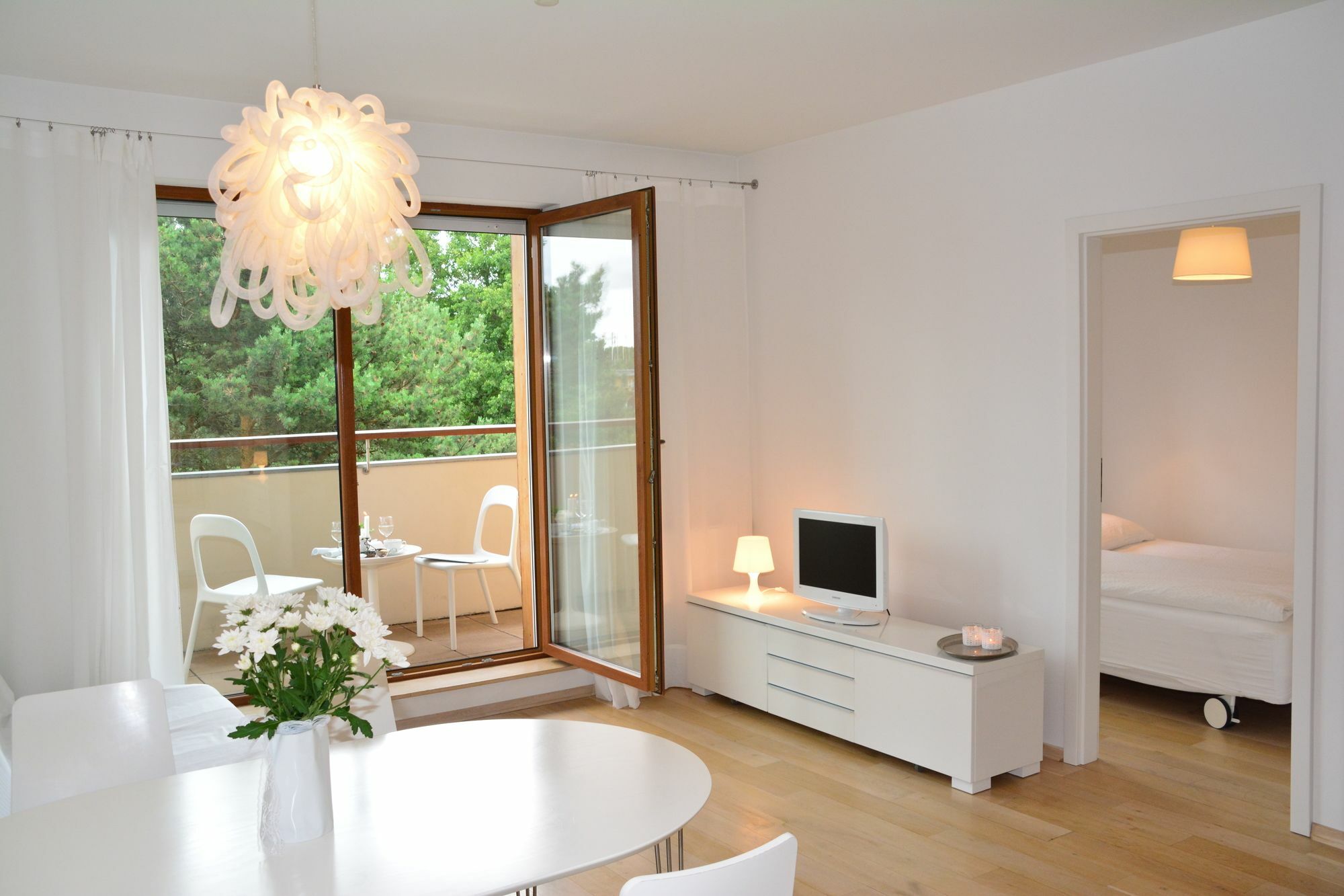 Apartament Pod Sosnami Ustka Zewnętrze zdjęcie